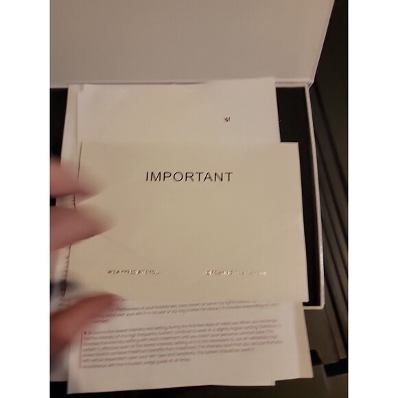 NuDerma Portable Handheld Skin Therapy Wand Machine w/Neon– Anti-Aging - Picture 7 of 13